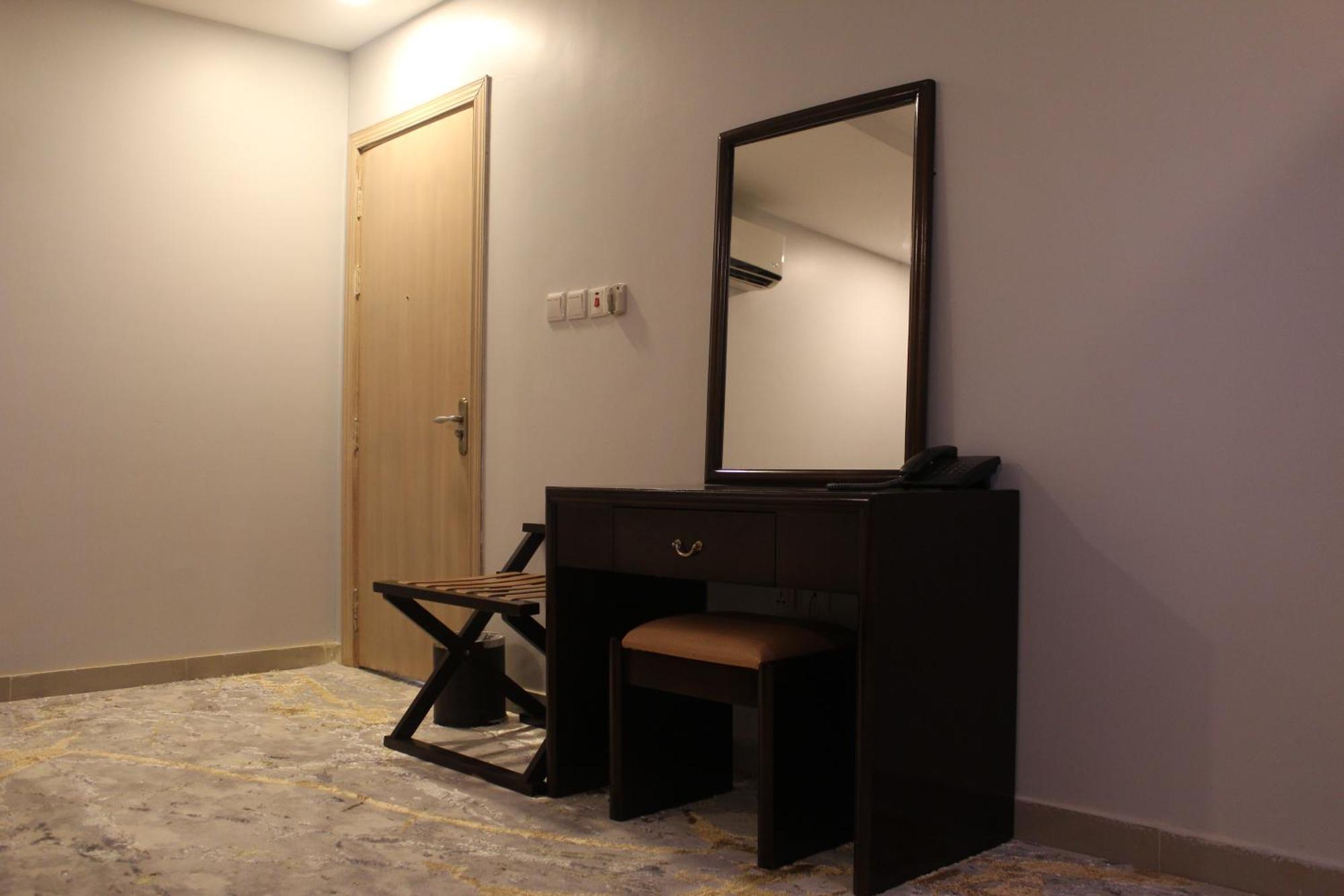 Rose Star Hotel Джедда Экстерьер фото